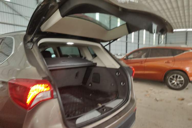 Used Buick Envision 2018 20T Two-Wheel-Drive Leading Model