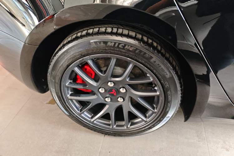 Used Tesla Model 3 2023 Rear-Wheel-Drive Version
