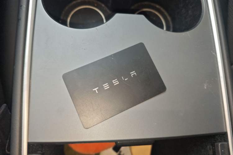 Used Tesla Model 3 2022 Rear-Wheel-Drive Version