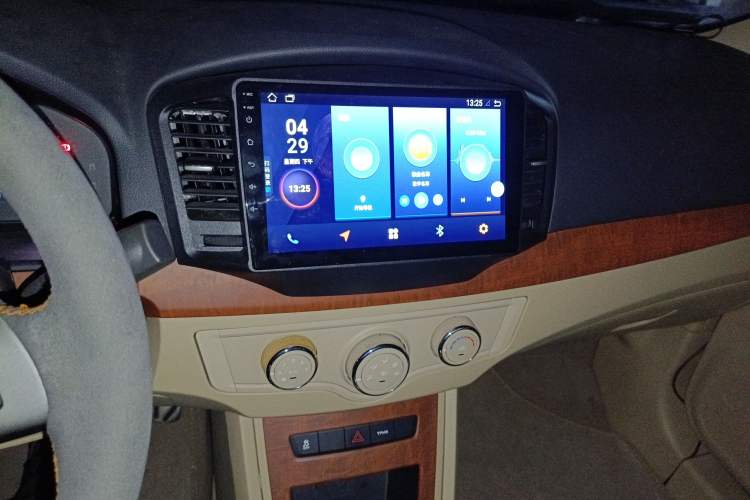 Used Roewe 350 2014 1.5T Automatic Jingyi Edition