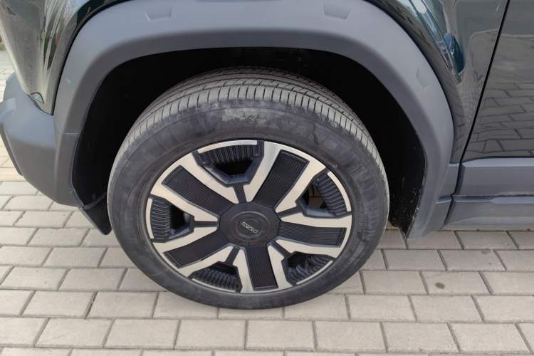 Used iCAR 03 2024 501km Four-wheel Drive Long-Range Advanced Version Exterior 4