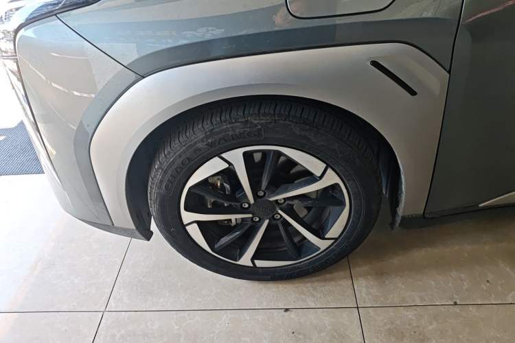 Used AION Y 2023 Younger Star Edition