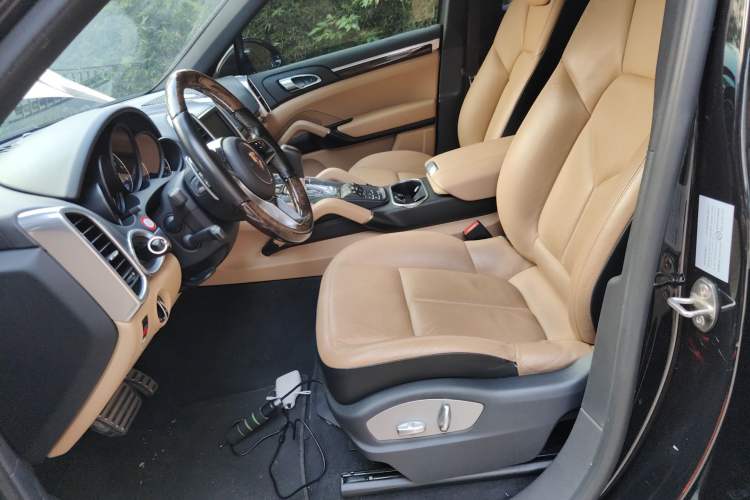 Used Porsche Cayenne 2015 Cayenne 3.0T Left Front Seat