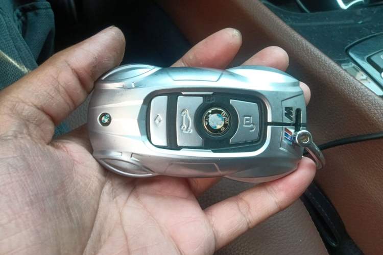 Used BMW 5 Series GT 2014 535i Leading Model Vehicle Key