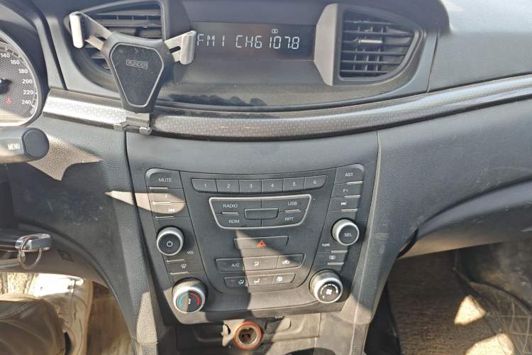 Used Bestune B50 2016 1.6L automatic comfort version
