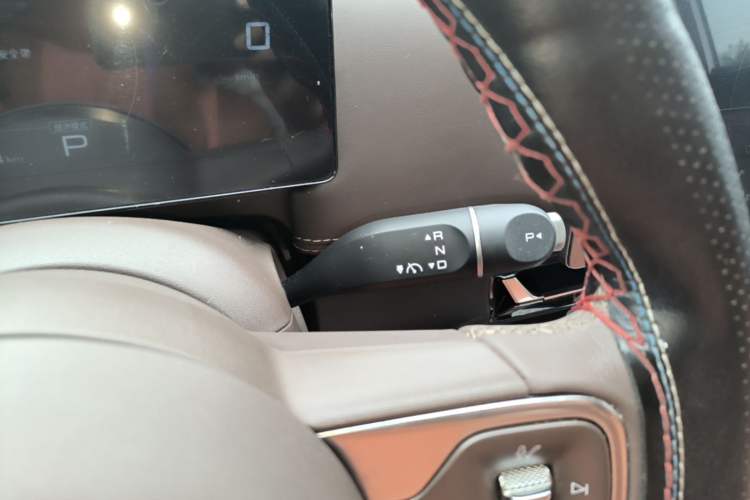 Used Wuling Starlight 730 2025 Model Pure Electric 500km Luxury Edition