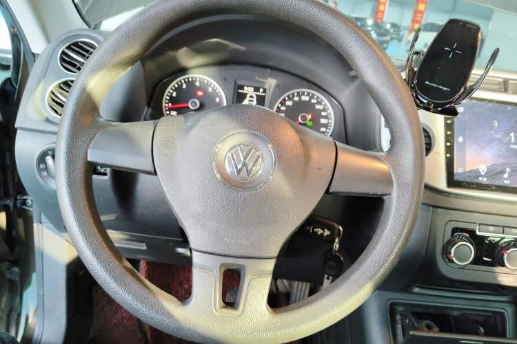 Used Volkswagen Tiguan L 2017 300TSI Automatic Two-Wheel Drive Silk Road Luxury Edition