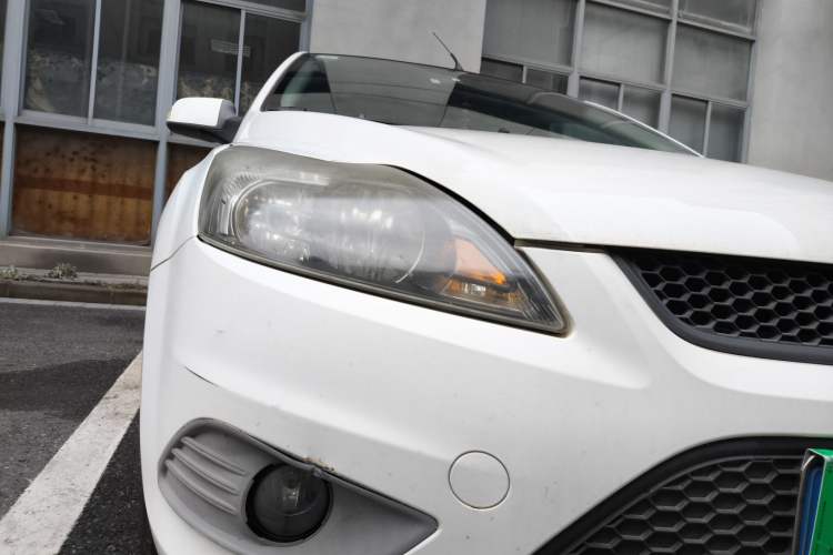 Used Ford Focus 2013 Hatchback Classic 1.8L Manual Base Model
