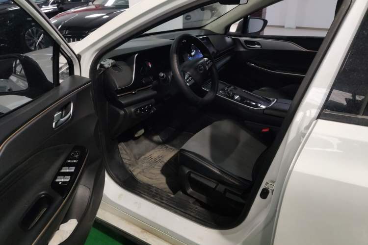 Used AION S 2023 Meizu 580 Lithium Iron Phosphate Driver Seat