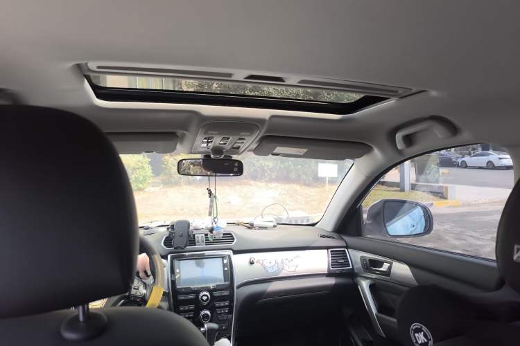 Used Haval H2 2015 1.5T Automatic Two-Wheel Drive Prestige Edition