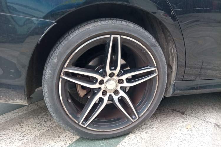 Used Mercedes-Benz E-Class 2017 E 200 Sport 4MATIC
