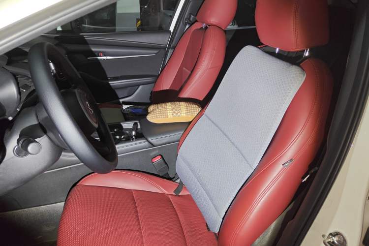 Used Mazda 3 Axela 2023 2.0L Automatic Zhiqing Edition
