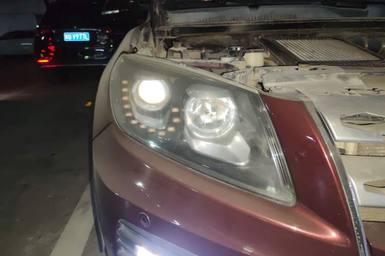 Used Yema T70 2016 Upgraded Model 1.8T CVT Flagship Edition
