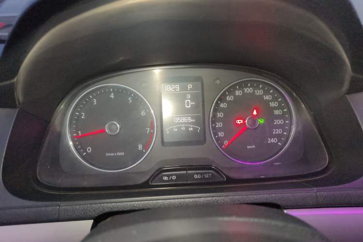 Used Volkswagen Lavida 2013 Restyled Classic 1.6L Automatic Comfort Edition