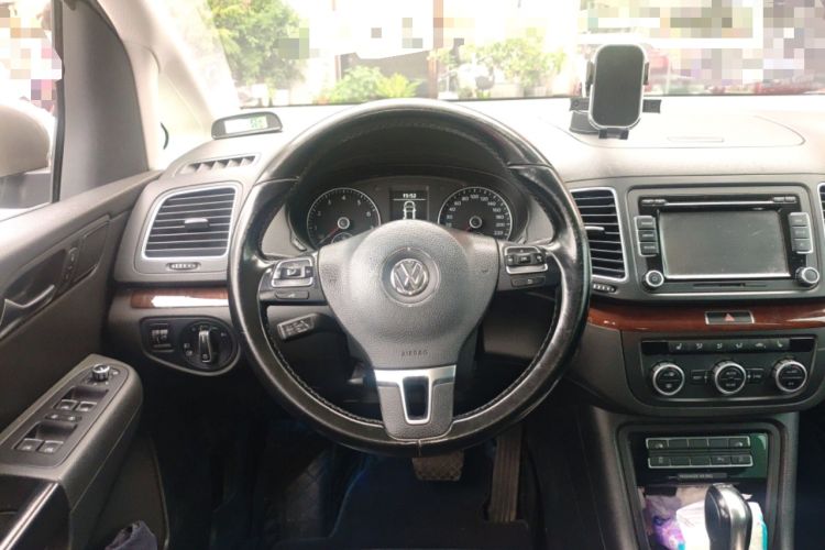 Used Volkswagen Sharan 2014 2.0 TSI Comfort Model Steering Wheel