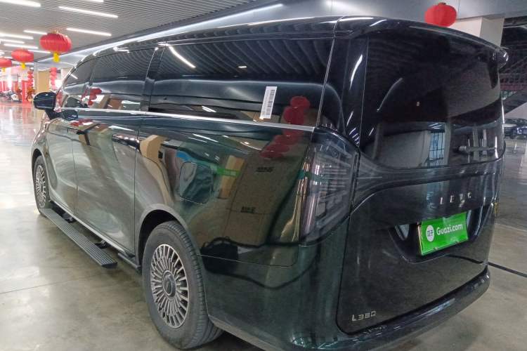 Used Geely Galaxy LEVC L380 2025 805 km Flagship Version All-Wheel Drive