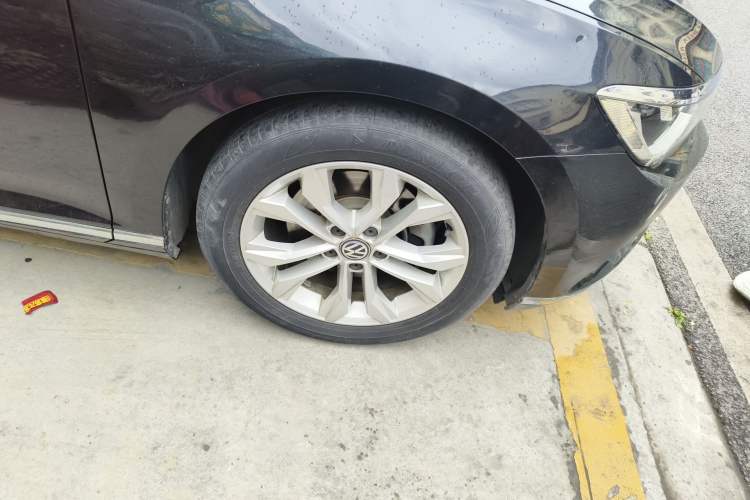 Used Volkswagen Magotan 2019 330TSI DSG Luxury Version China VI Standard
