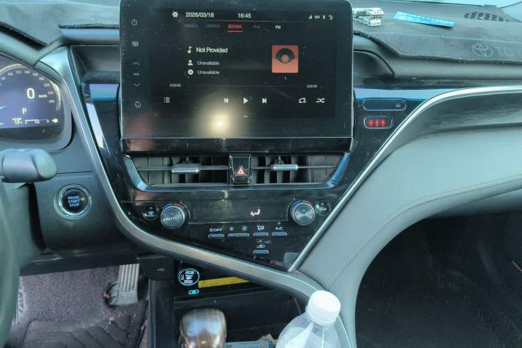 Used Toyota Camry 2021 2.5G Luxury Edition Audio And AC Panel