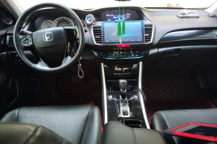 Used Honda Accord 2016 2.0L Elite Edition
