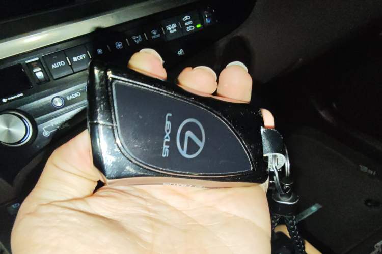 Used Lexus ES 2020 200 Excellence Edition