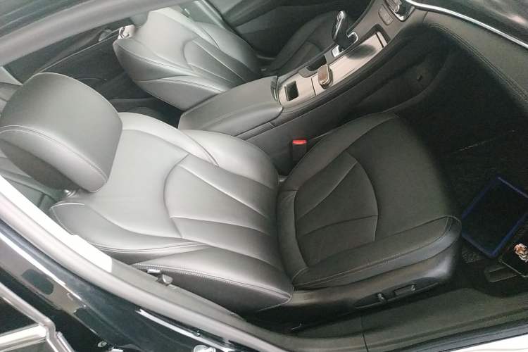 Used Buick LaCrosse 2019 28T Luxury Version
