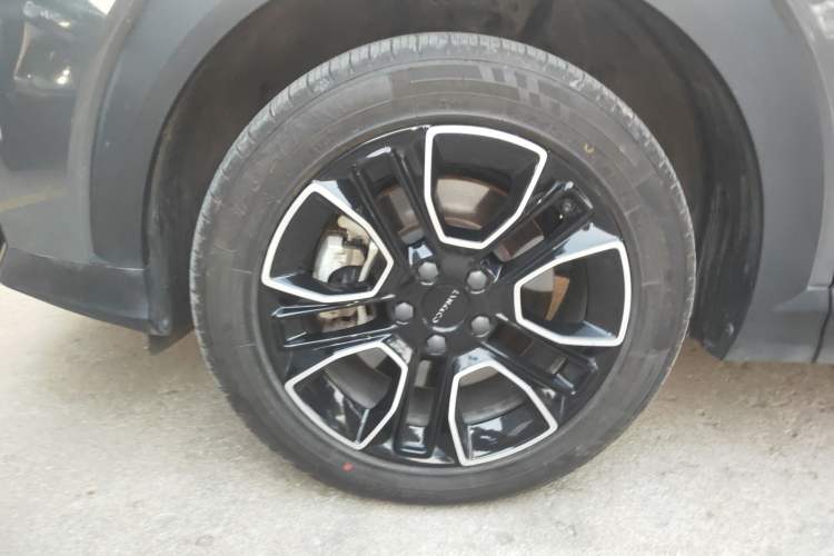 Used Lynk & Co 06 2021 1.5T Shero Pink Special Edition