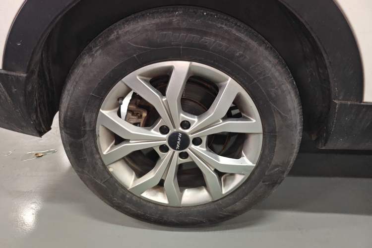 Used Haval H6 2021 National Trend Edition 1.5T Automatic Champion Version Right Rear Wheel Hub