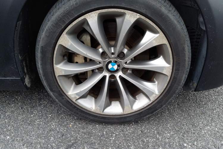 Used BMW 5 Series 2017 528Li Leading Model