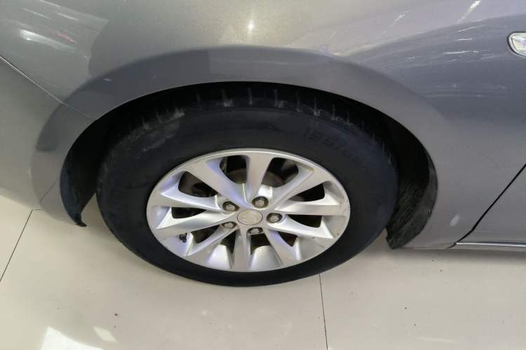 Used Buick GT 2018 15T Manual Entry-Level Version China V Standard Left Front Wheel Hub