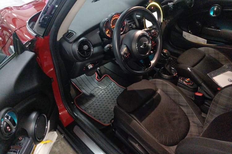 Used MINI 2014 1.5T COOPER Excitement
