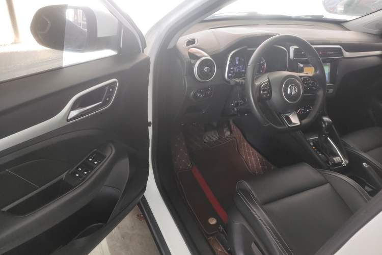 Used MG ZS 2017 1.5L Automatic Elite Edition Driver Seat