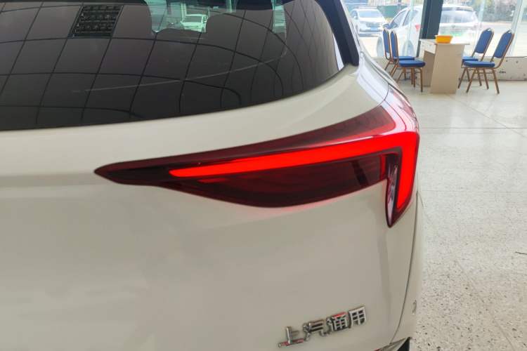 Used Buick Velite 6 2023 Revised Version 430 km Range – Commuter Edition