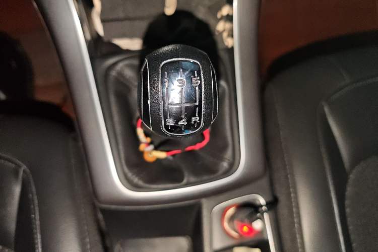 Used Citroen C4 Sega 2016 1.6L Manual Luxury Model
