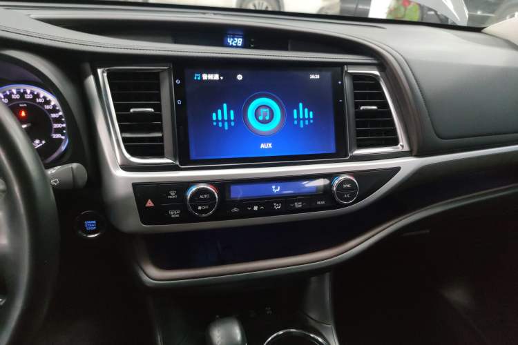 Used Toyota Highlander 2018 2.0T Four-Wheel Drive Ultimate Edition 7-Seater Emission Standard China V