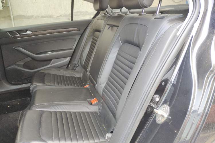 Used Volkswagen Magotan 2018 Facelift 380TSI DSG Luxury Version
