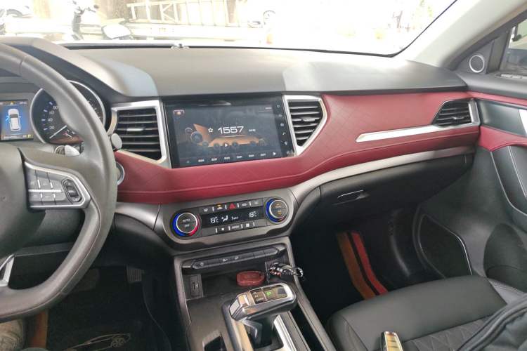 Used Haval H6 Coupe 2021 Zhilian Edition 1.5T Automatic Two-Wheel Drive Urban Model
