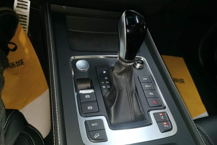 Used BYD Tang 2018 2.0T Automatic SmartConnect Prestige 7-Seater China V Standard