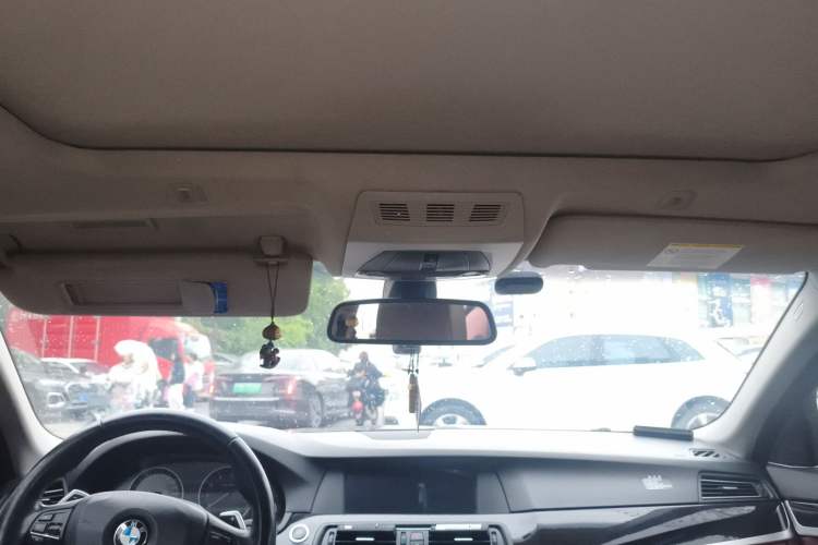 Used BMW 5 Series 2011 535i Sport Edition Headliner