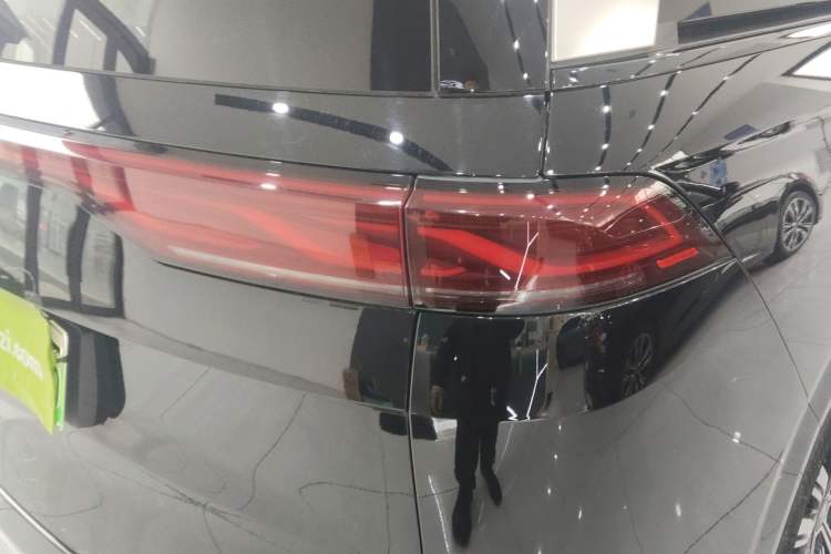 Used BYD Xia 2025 DM-i 1.5T 180km Excellence Model
