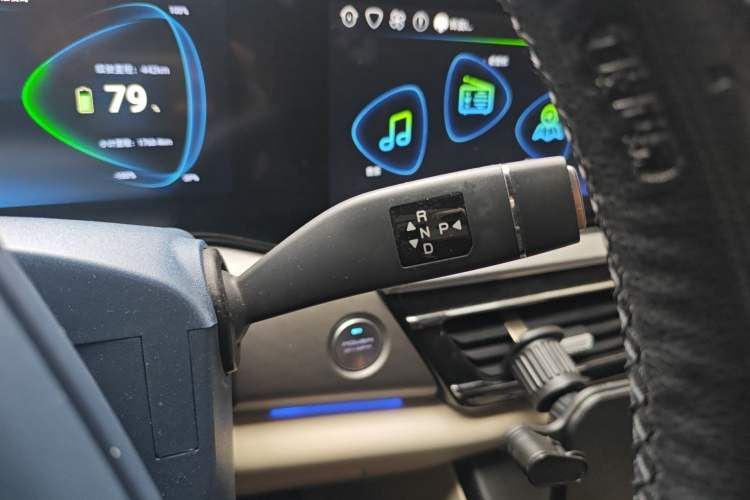 Used JMEV Yichi 05 2025 Yichchi 05 Smart Enjoyment Edition Gear Lever