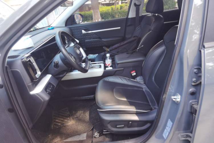 Used Hyundai ix35 2023 Musso 2.0L Deluxe Edition DLX