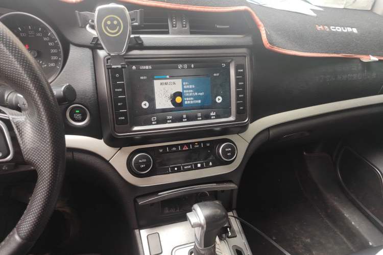 Used Haval H6 Coupe 2018 Blue Label 1.5T Automatic Two-Wheel Drive Luxury Model Audio And AC Panel