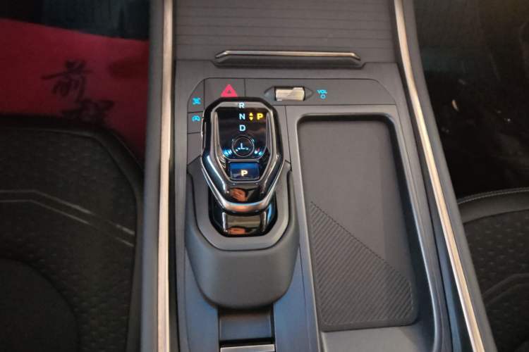 Used Ford Edge 2023 Ford Explorer L 2.0T EcoBoost Two-Wheel Drive 5-Seater Fashion Edition