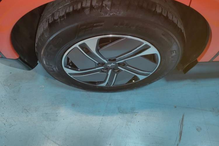 Used XPeng G6 2023 580 Long-Range Max Right Rear Wheel Hub