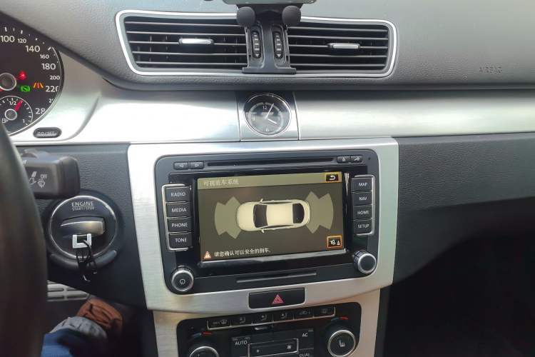 Used Volkswagen FAW-Volkswagen CC 2012 2.0 TSI Ultimate Edition Audio And AC Panel