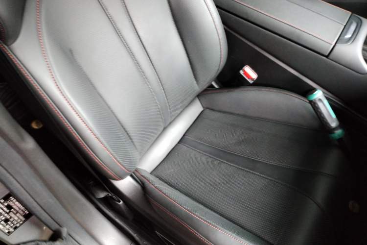 Used XPeng P7 2021 480G Right Front Seat