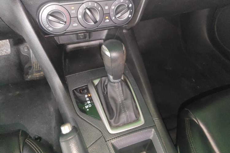 Used Mazda 3 Axela 2019 Cloud-Controlled Version Sedan 1.5L Automatic Comfort Trim China VI Standard Gear Lever