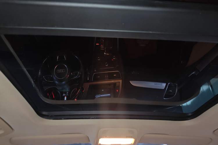 Used Audi A4 2013 40 TFSI allroad quattro Comfort model
