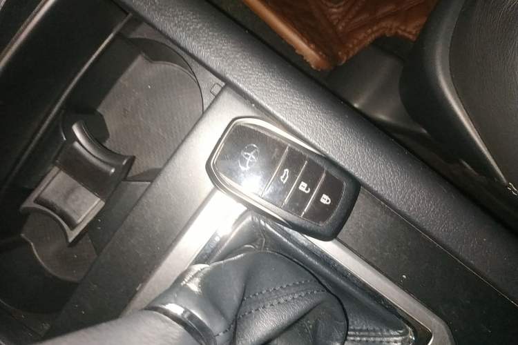 Used Toyota Prado 2016 2.7L Automatic Standard Edition