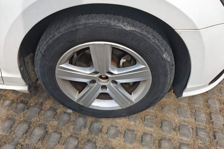 Used Volkswagen Lamando 2019 230TSI DSG Fashion Edition China VI
